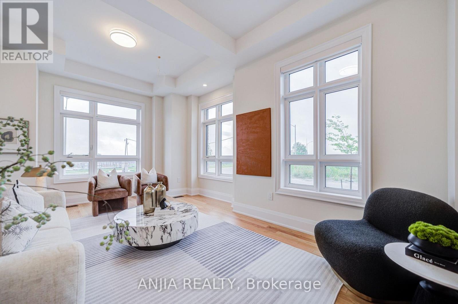 80 William Logan Drive, Richmond Hill, Ontario  L4E 1J9 - Photo 11 - N13656668