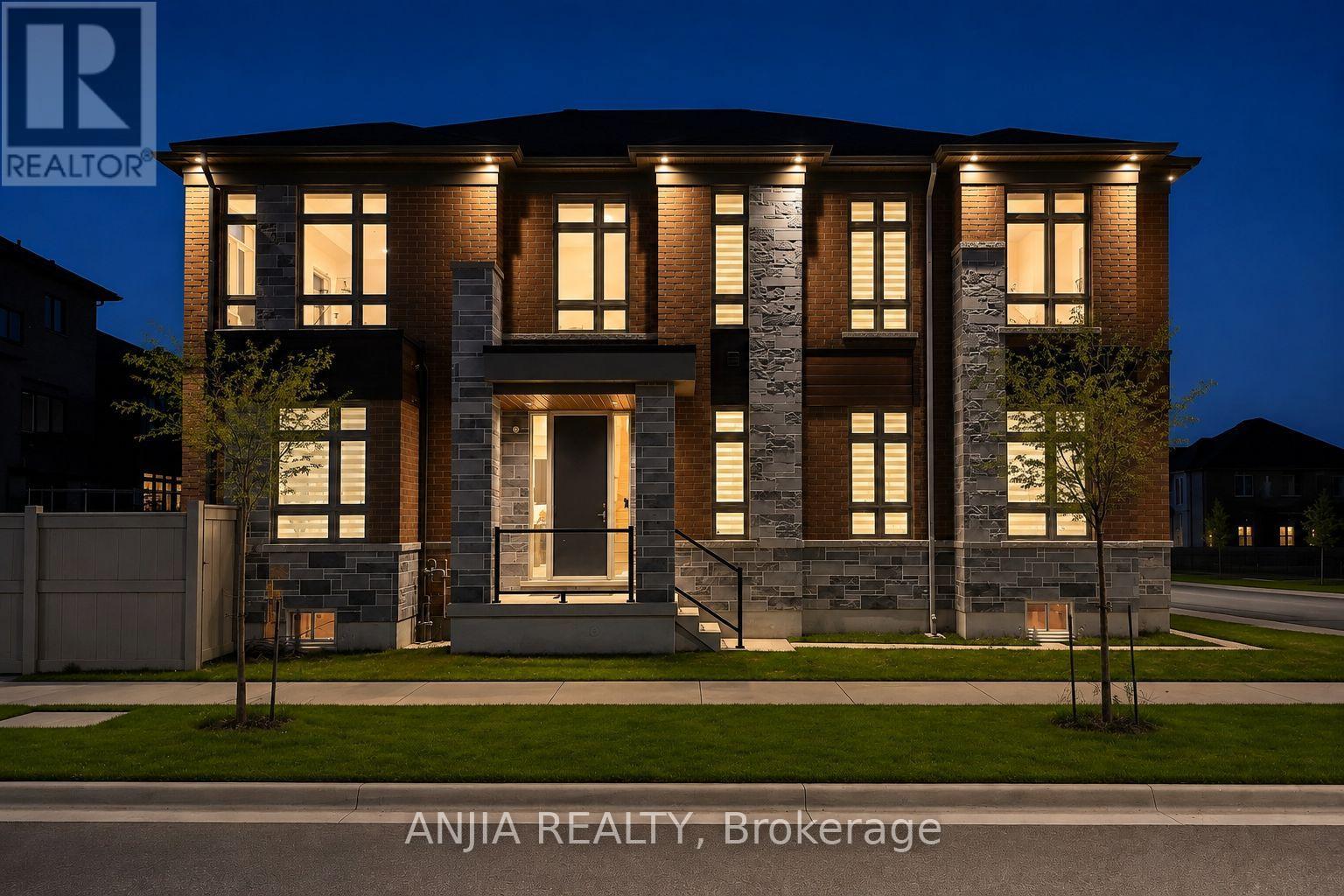 80 William Logan Drive, Richmond Hill, Ontario  L4E 1J9 - Photo 3 - N13656668