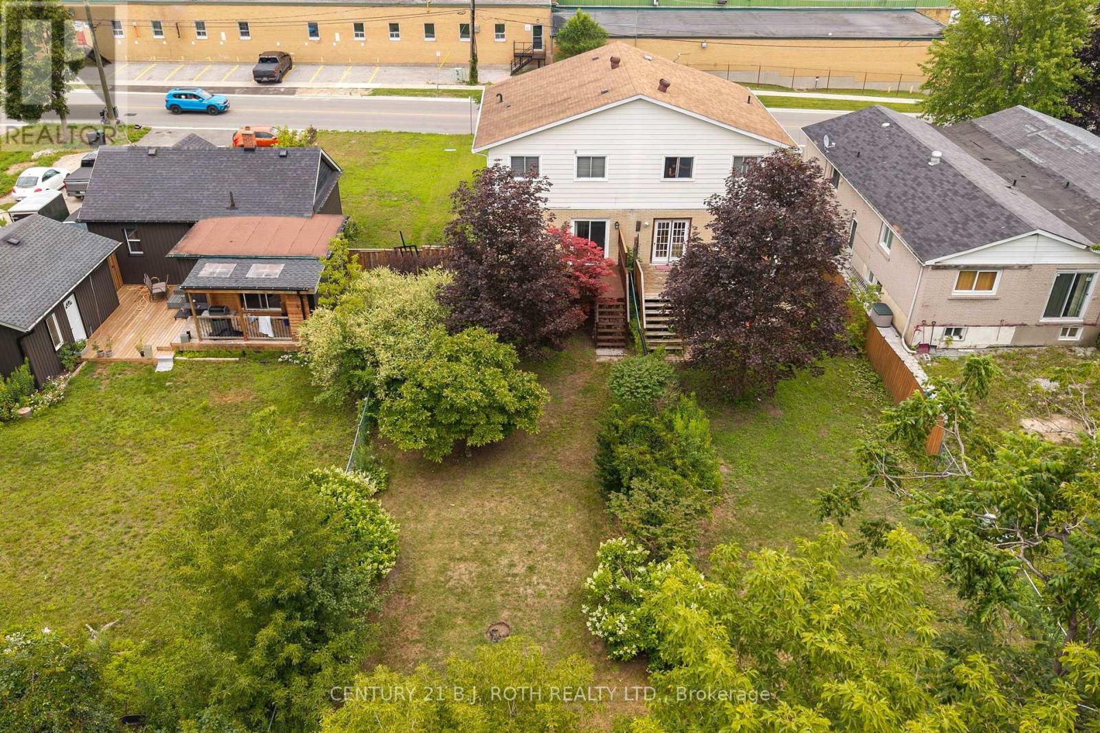 14 Innisfil Street, Barrie, Ontario  L4N 3C9 - Photo 30 - S13656542