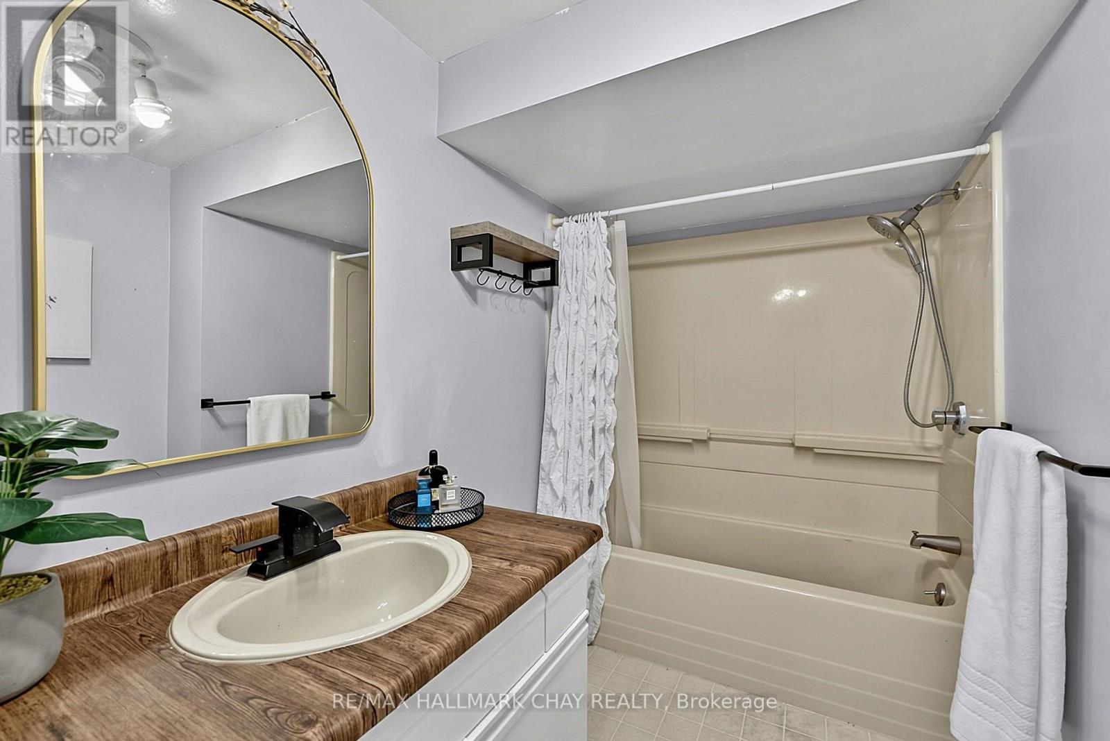 73 Browning Trail, Barrie (Letitia Heights), Ontario  L4N 6J4 - Photo 19 - S13656580