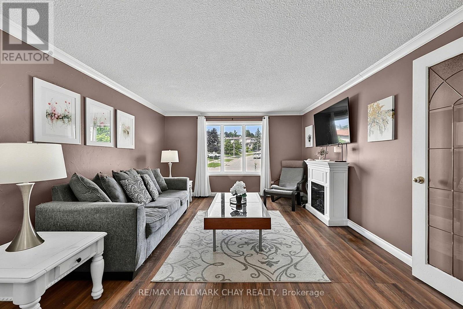 73 Browning Trail, Barrie (Letitia Heights), Ontario  L4N 6J4 - Photo 3 - S13656580