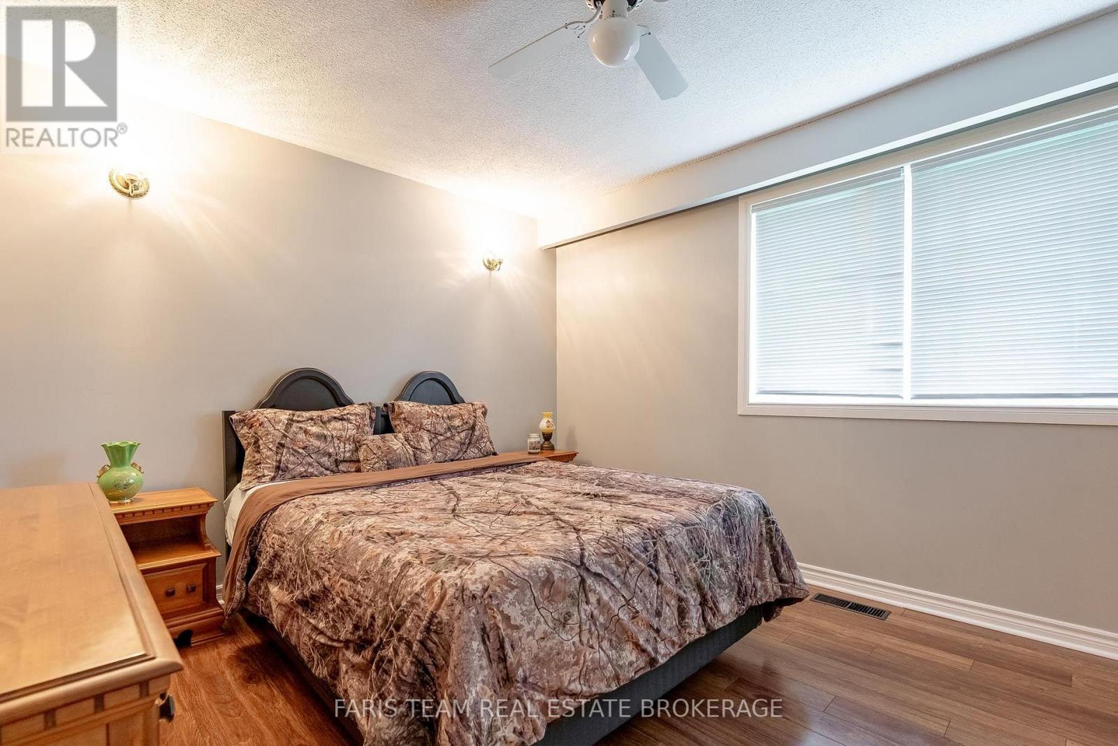 207 Warnica Road, Barrie (Painswick North), Ontario L4N 3Z2 - Photo 11 - S13656676