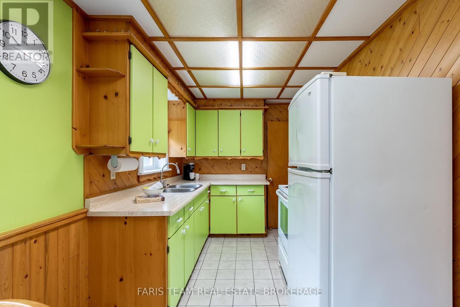 207 Warnica Road, Barrie (Painswick North), Ontario L4N 3Z2 - Photo 4 - S13656676