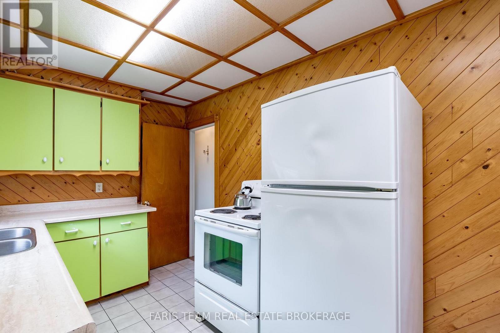 207 Warnica Road, Barrie (Painswick North), Ontario L4N 3Z2 - Photo 5 - S13656676