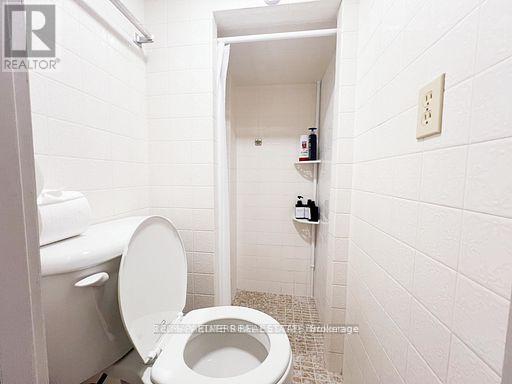 299 Robina Avenue E, Toronto, Ontario  M6C 3Z2 - Photo 6 - C13563526
