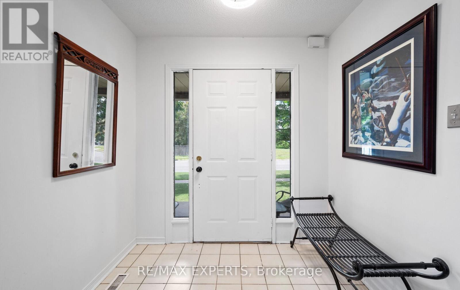 1 Goodfellow Crescent, Caledon, Ontario  L7E 5Z4 - Photo 5 - W13656606