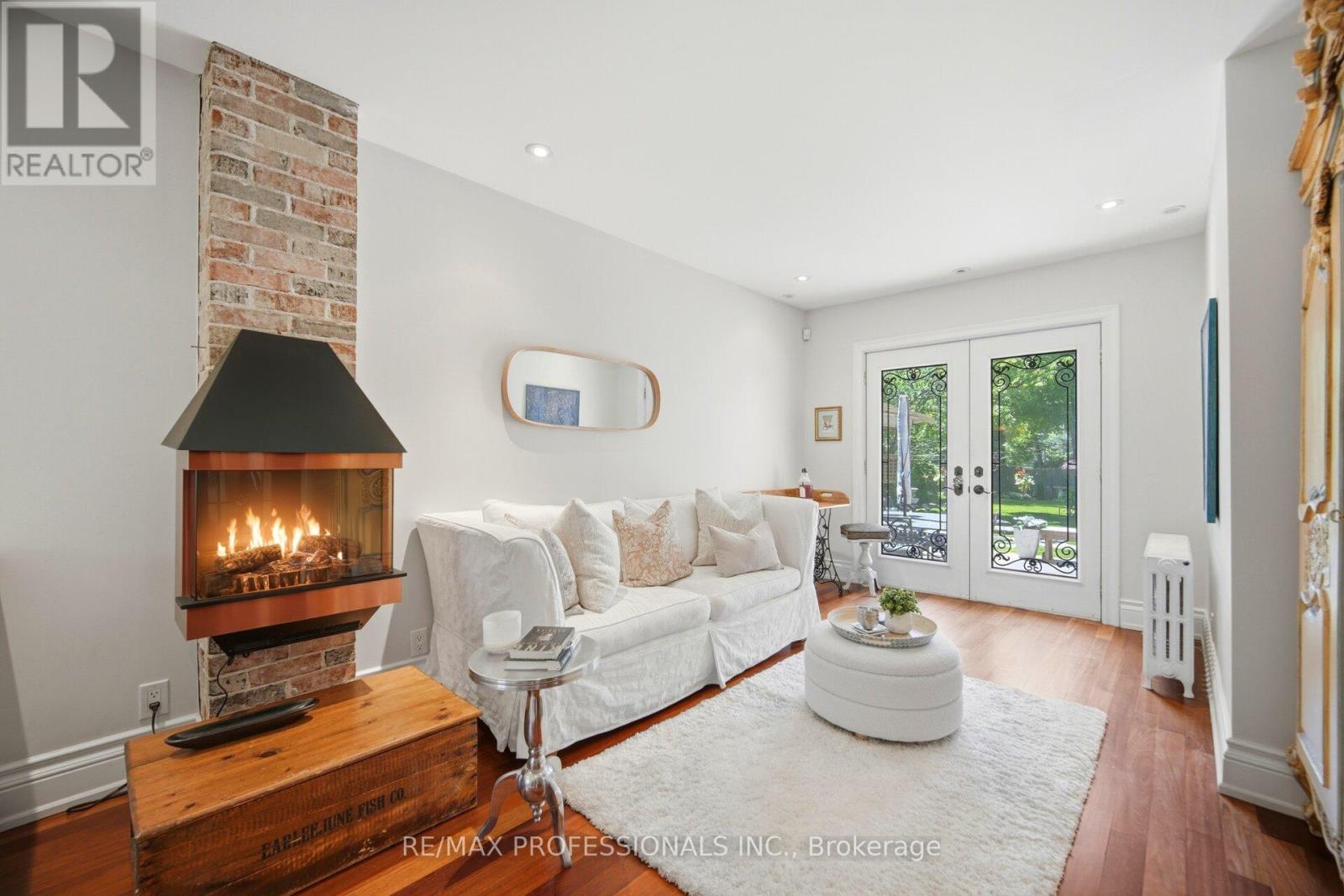 1114 Kipling Avenue, Toronto, Ontario  M9B 3M5 - Photo 19 - W13656620