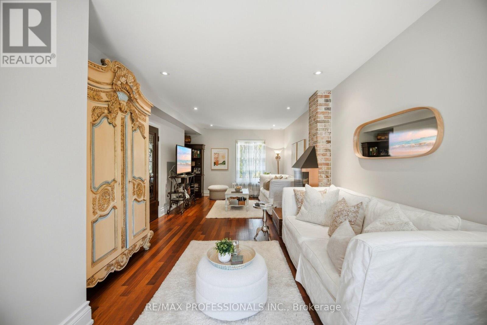 1114 Kipling Avenue, Toronto, Ontario  M9B 3M5 - Photo 20 - W13656620