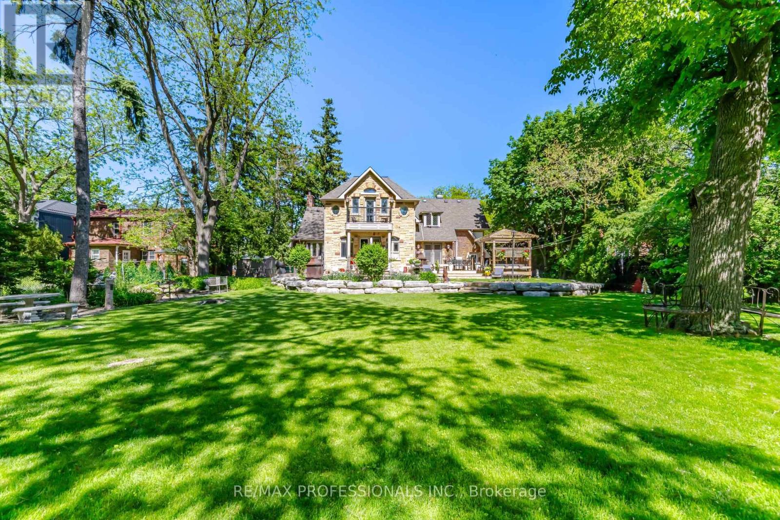 1114 Kipling Avenue, Toronto, Ontario  M9B 3M5 - Photo 48 - W13656620