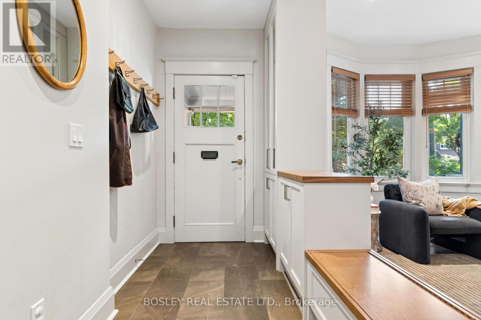 184 Wright Avenue, Toronto, Ontario  M6R 1L2 - Photo 5 - W13656694