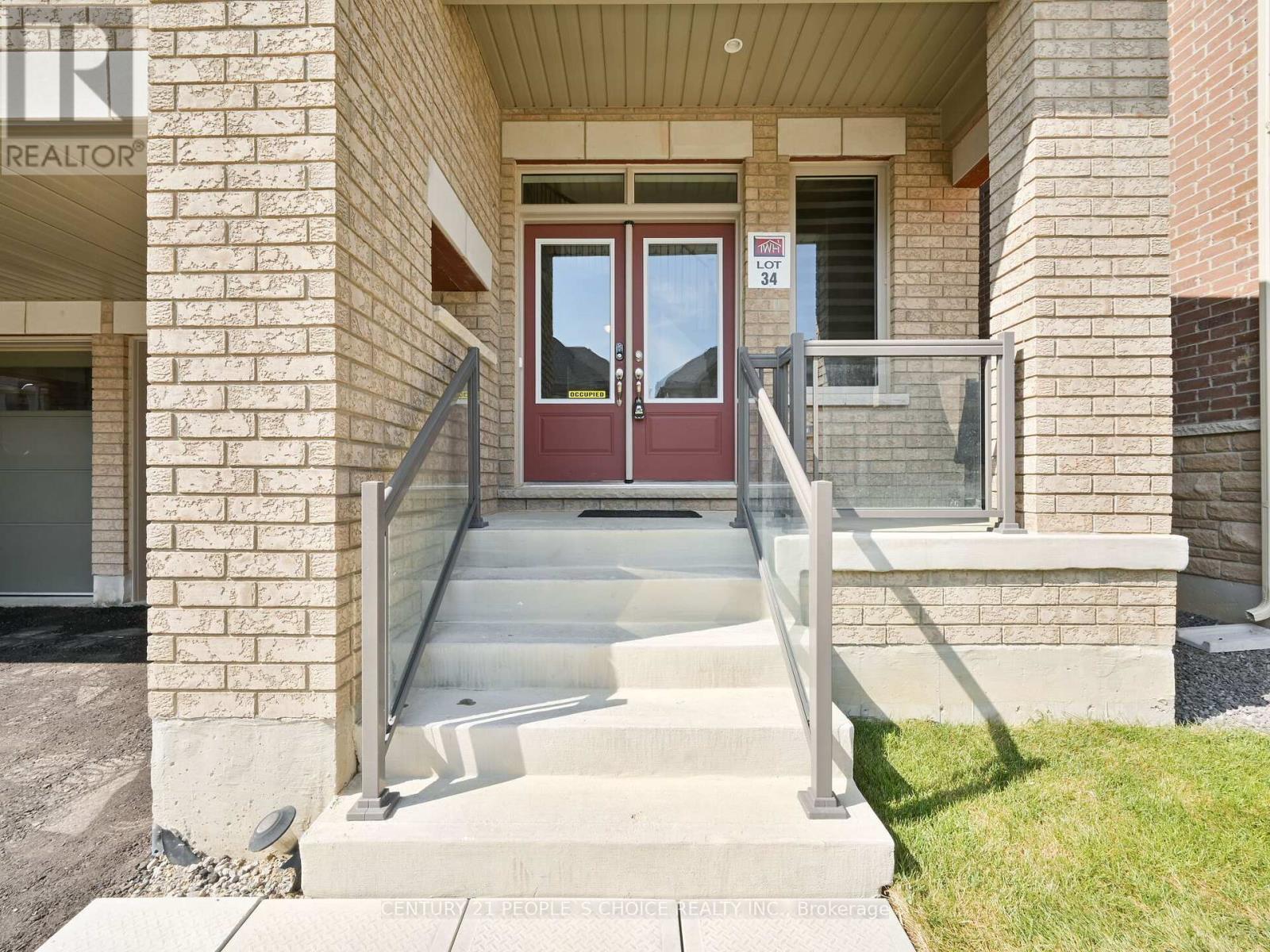 12 Junior Road, Brampton, Ontario  L7A 5J4 - Photo 2 - W13656774