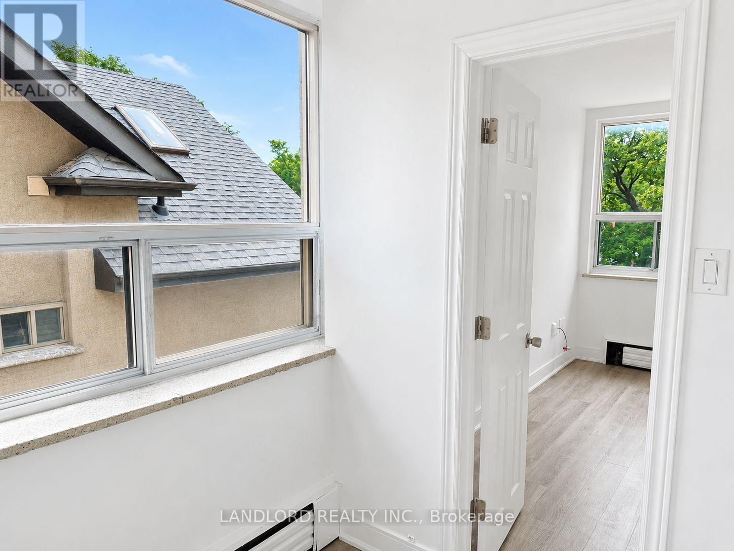 31 - 140 Springhurst Avenue, Toronto, Ontario M6K 1C1 - Photo 14 - W13652194