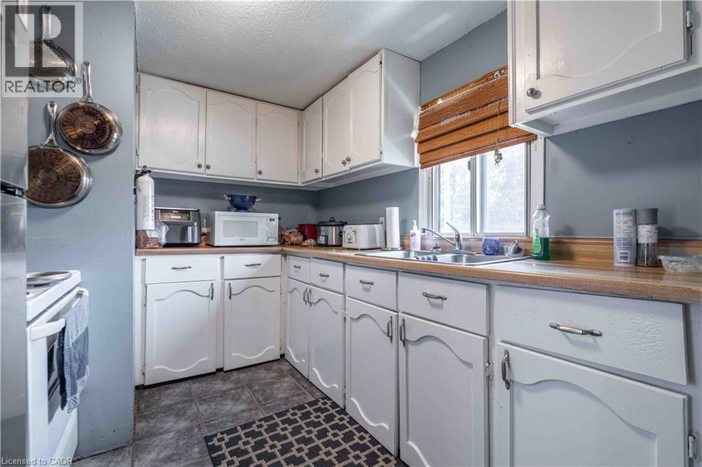374 Upper Wentworth Street, Hamilton, Ontario  L9A 4T5 - Photo 20 - 40854550