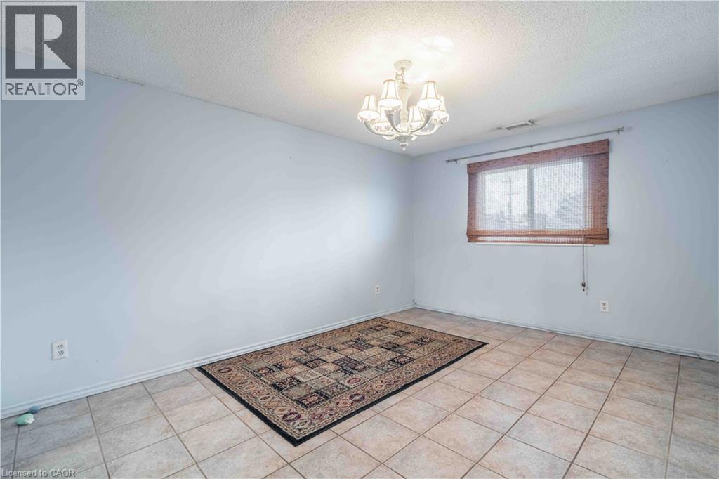 374 Upper Wentworth Street, Hamilton, Ontario  L9A 4T5 - Photo 21 - 40854550