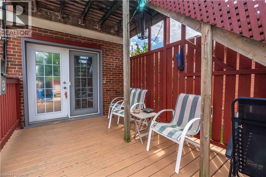 374 Upper Wentworth Street, Hamilton, Ontario  L9A 4T5 - Photo 40 - 40854550