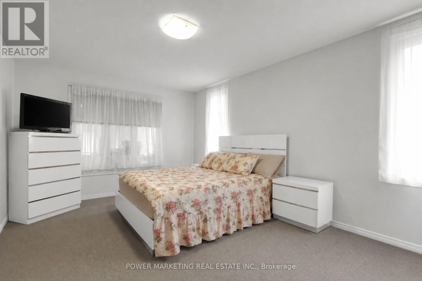 52 Jarlan Terrace, Ottawa, Ontario  K2L 3L3 - Photo 18 - X13552096