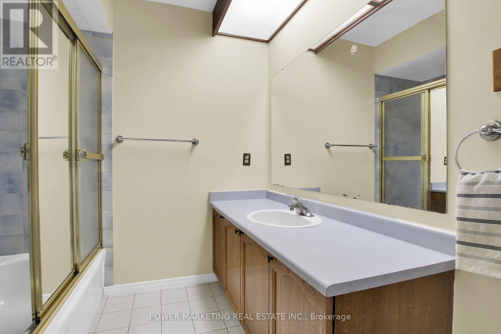 52 Jarlan Terrace, Ottawa, Ontario  K2L 3L3 - Photo 26 - X13552096