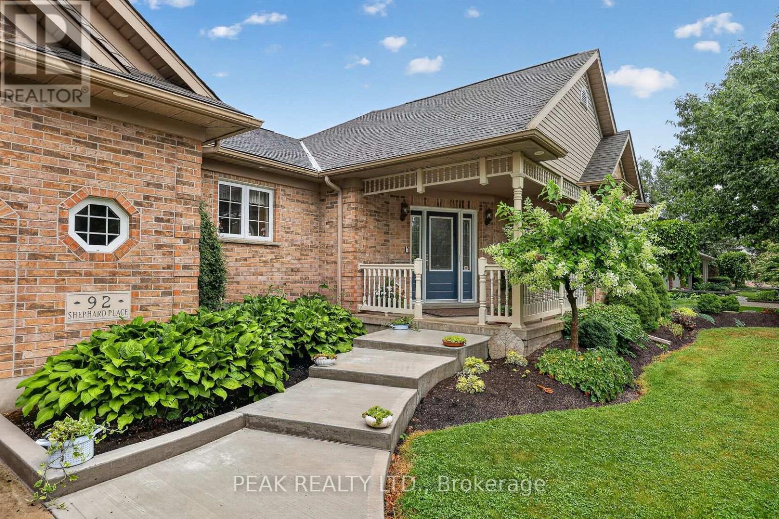 92 Shephard Place, Wilmot, Ontario  N3A 2E4 - Photo 2 - X13656504