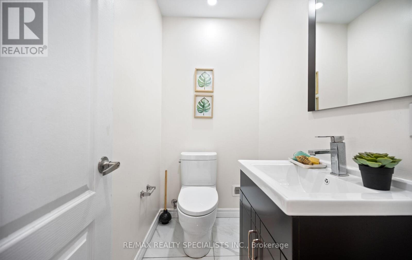 35 Britannia Avenue, Hamilton, Ontario  L8H 1W5 - Photo 17 - X13656614