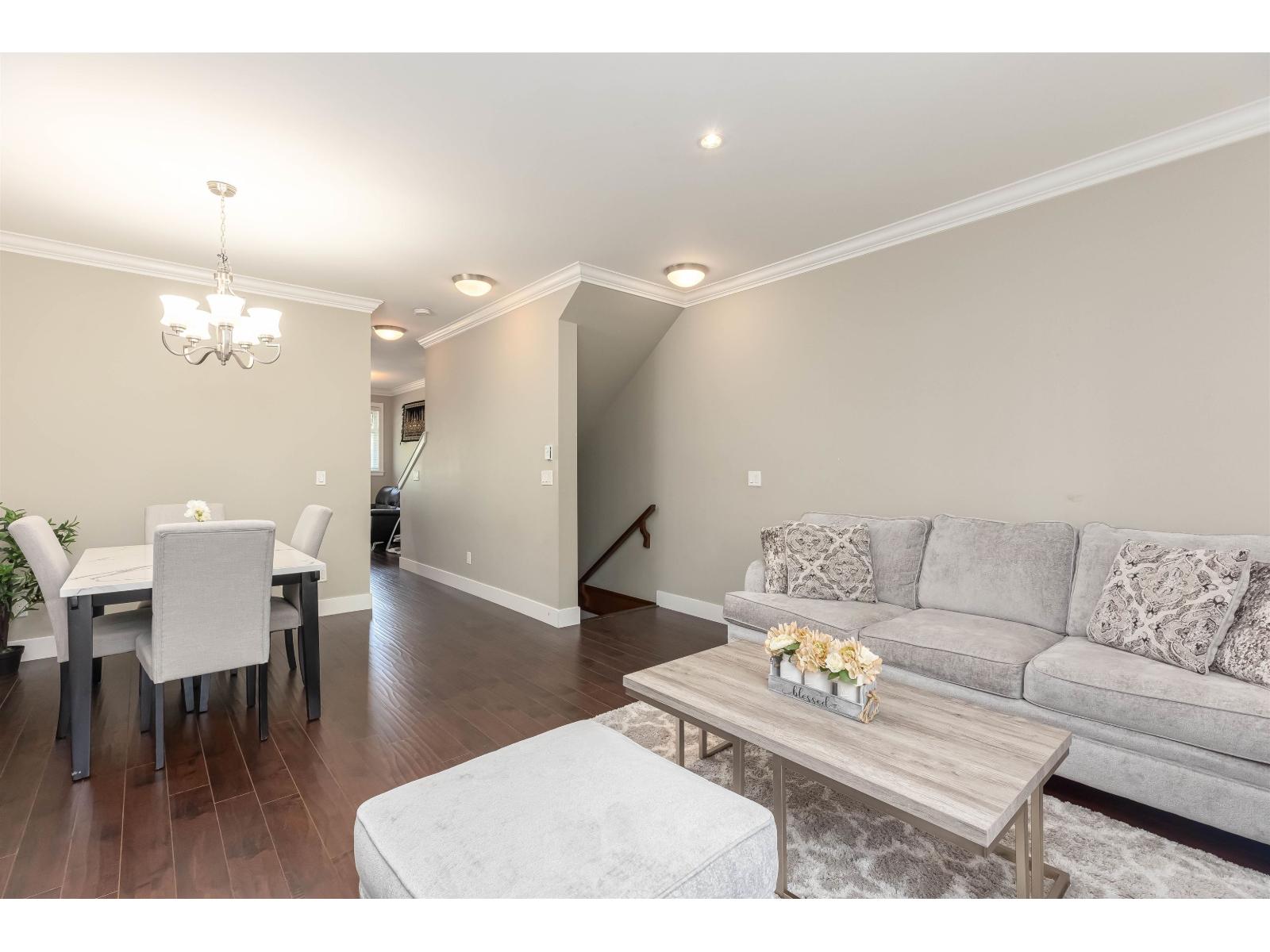 64 6383 140 Street, Surrey, British Columbia  V3W 0E9 - Photo 3 - R3154022