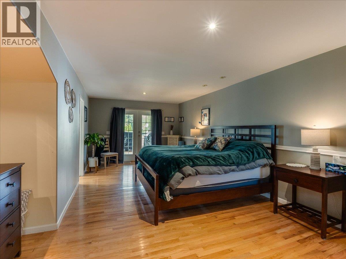 1328 Glendale Avenue, Salmo, British Columbia  V0G 1Z0 - Photo 15 - 10396699