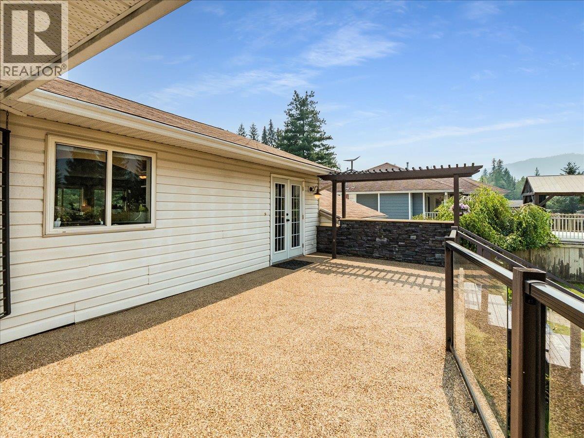 1328 Glendale Avenue, Salmo, British Columbia  V0G 1Z0 - Photo 48 - 10396699