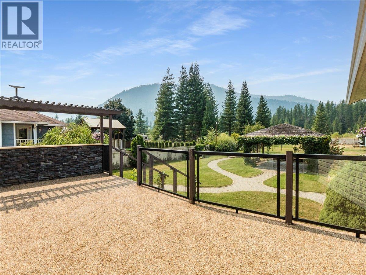1328 Glendale Avenue, Salmo, British Columbia  V0G 1Z0 - Photo 49 - 10396699