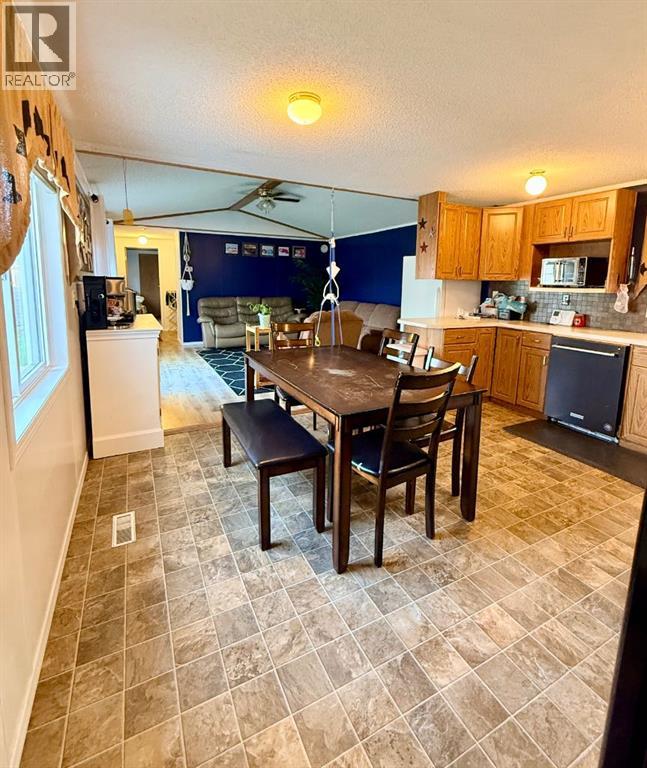 10701 102 Ave, La Crete, Alberta  T0H 2H0 - Photo 11 - A2320183