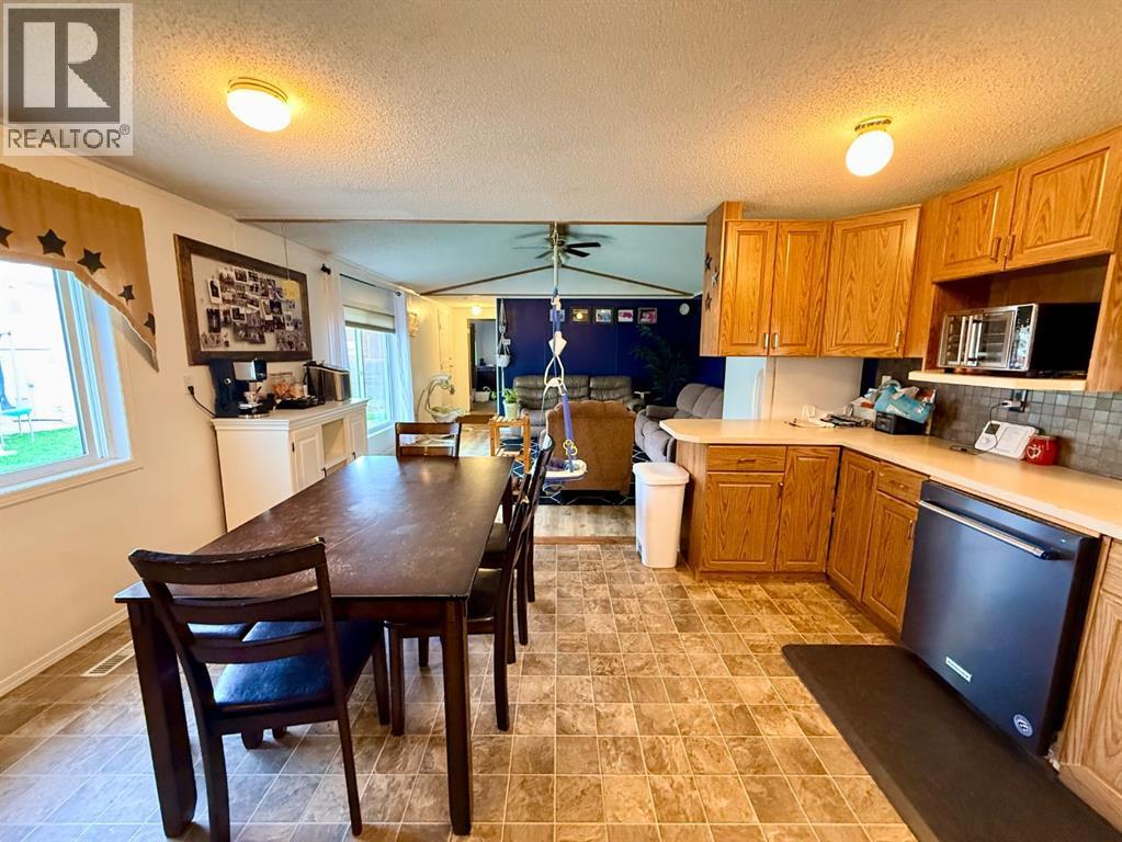 10701 102 Ave, La Crete, Alberta  T0H 2H0 - Photo 12 - A2320183