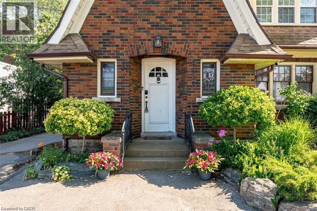 6942 Lundys Lane, Niagara Falls, Ontario  L2G 1V9 - Photo 3 - 40850760