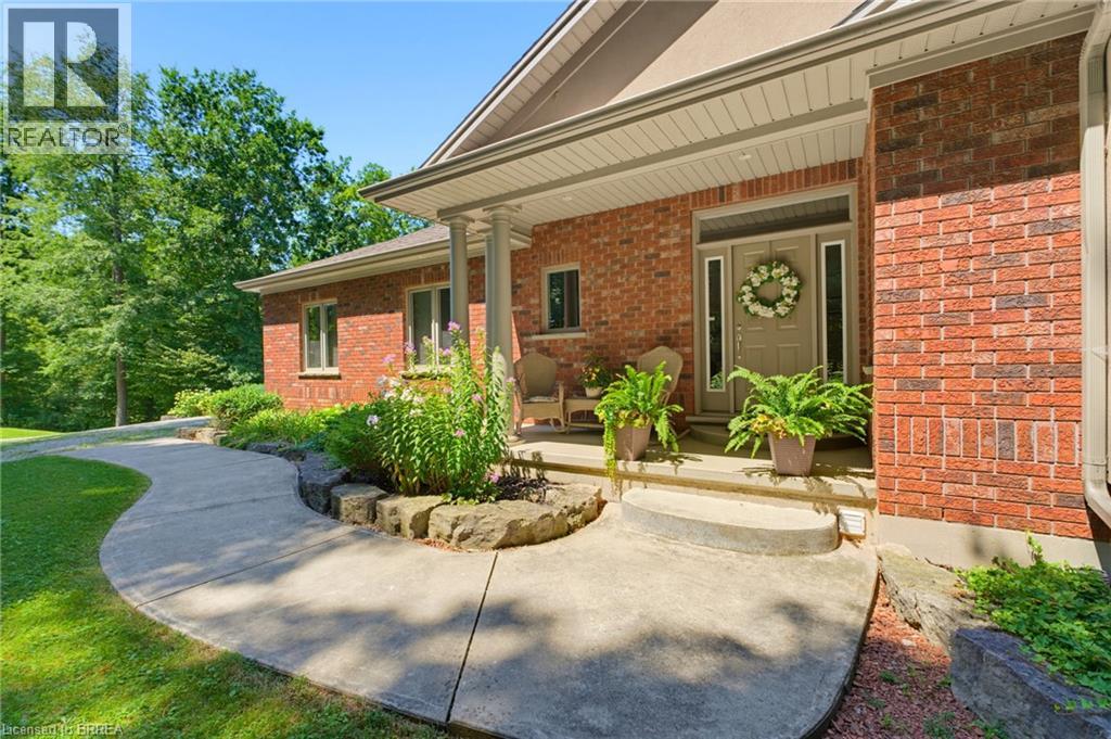 301 Governors Road E, Paris, Ontario  N3L 3E1 - Photo 2 - 40853865