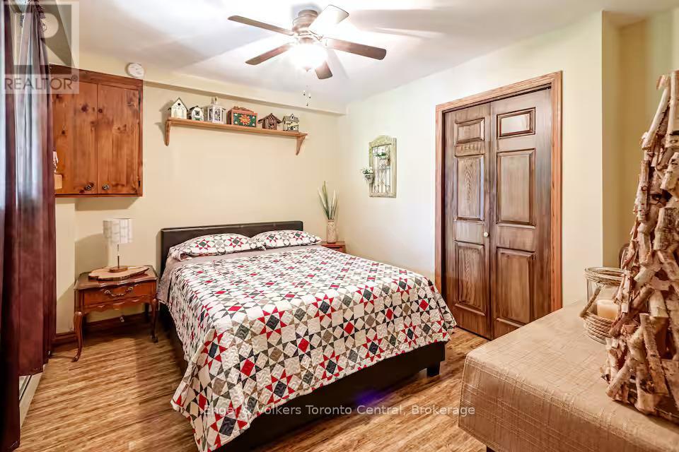 209860 Highway 26, Blue Mountains, Ontario  L9Y 0L1 - Photo 16 - X12931490