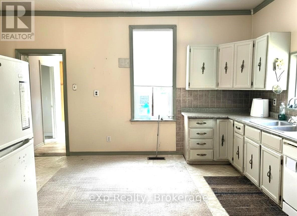 8 Main Street S, Brockton, Ontario  N0G 1S0 - Photo 16 - X13441758