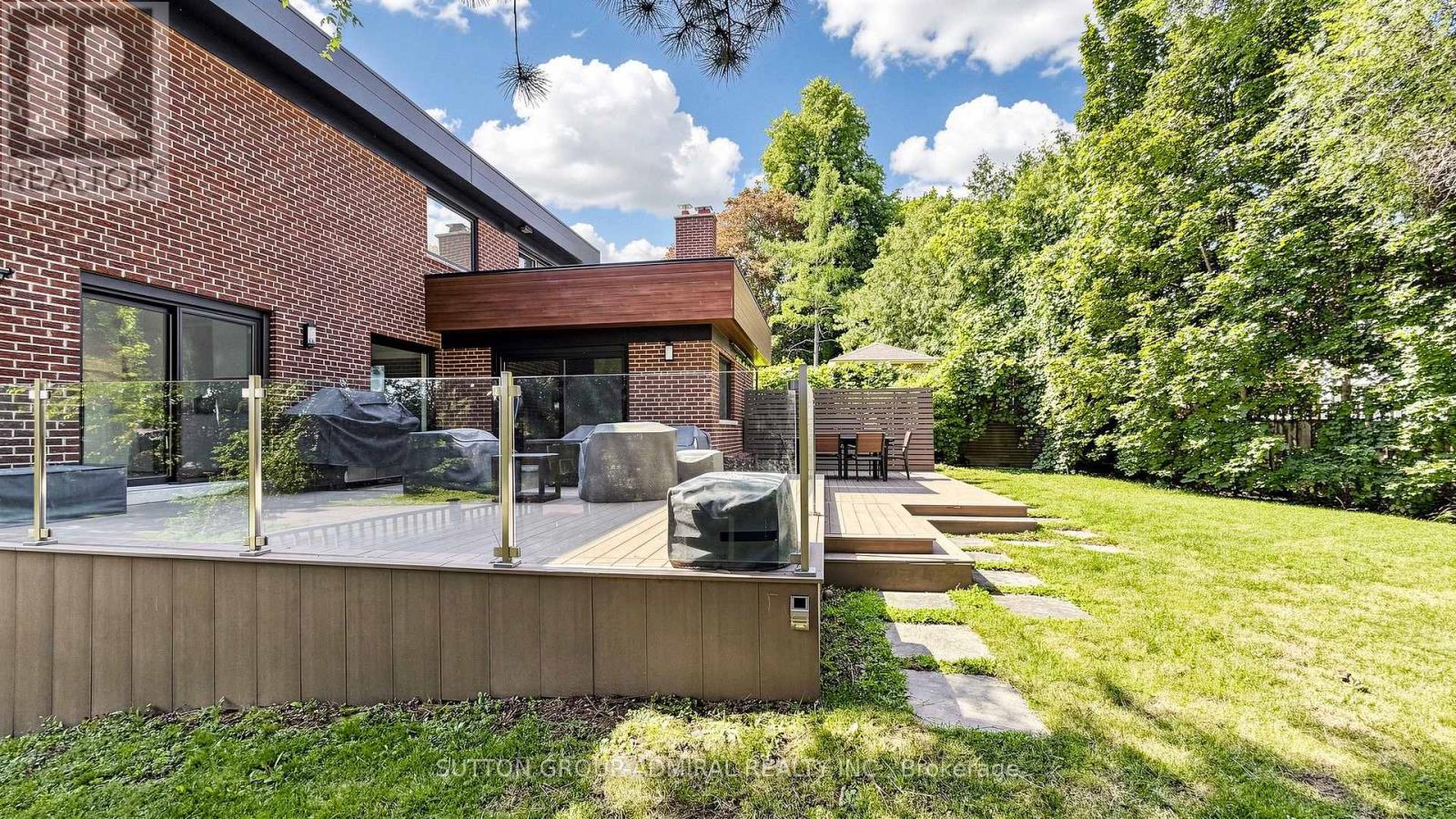 8 Foxdale Court, Toronto, Ontario  M2K 2P2 - Photo 41 - C13419416