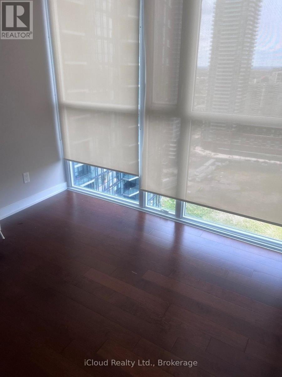 2409 - 4070 Confederation Parkway, Mississauga, Ontario  L5B 0E9 - Photo 9 - W13649206