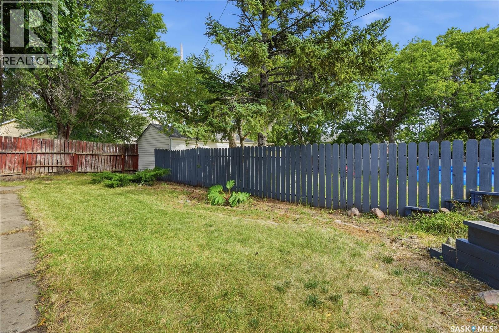 2161 Queen Street, Regina, Saskatchewan  S4T 4C4 - Photo 37 - SK045084