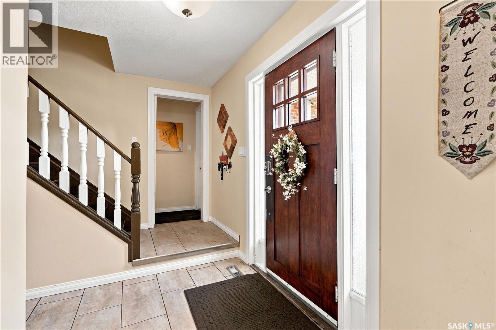 30 Roborecki Terrace, Saskatoon, Saskatchewan  S7K 5L3 - Photo 4 - SK045019