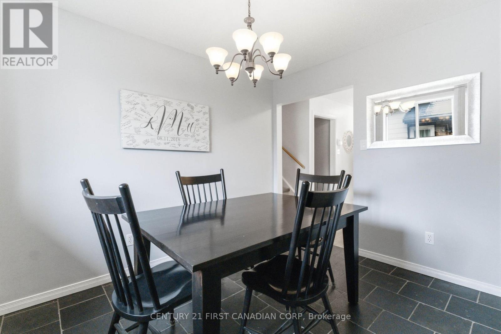 436 Ferndale Avenue, London South, Ontario  N6C 2Z1 - Photo 9 - X13656832