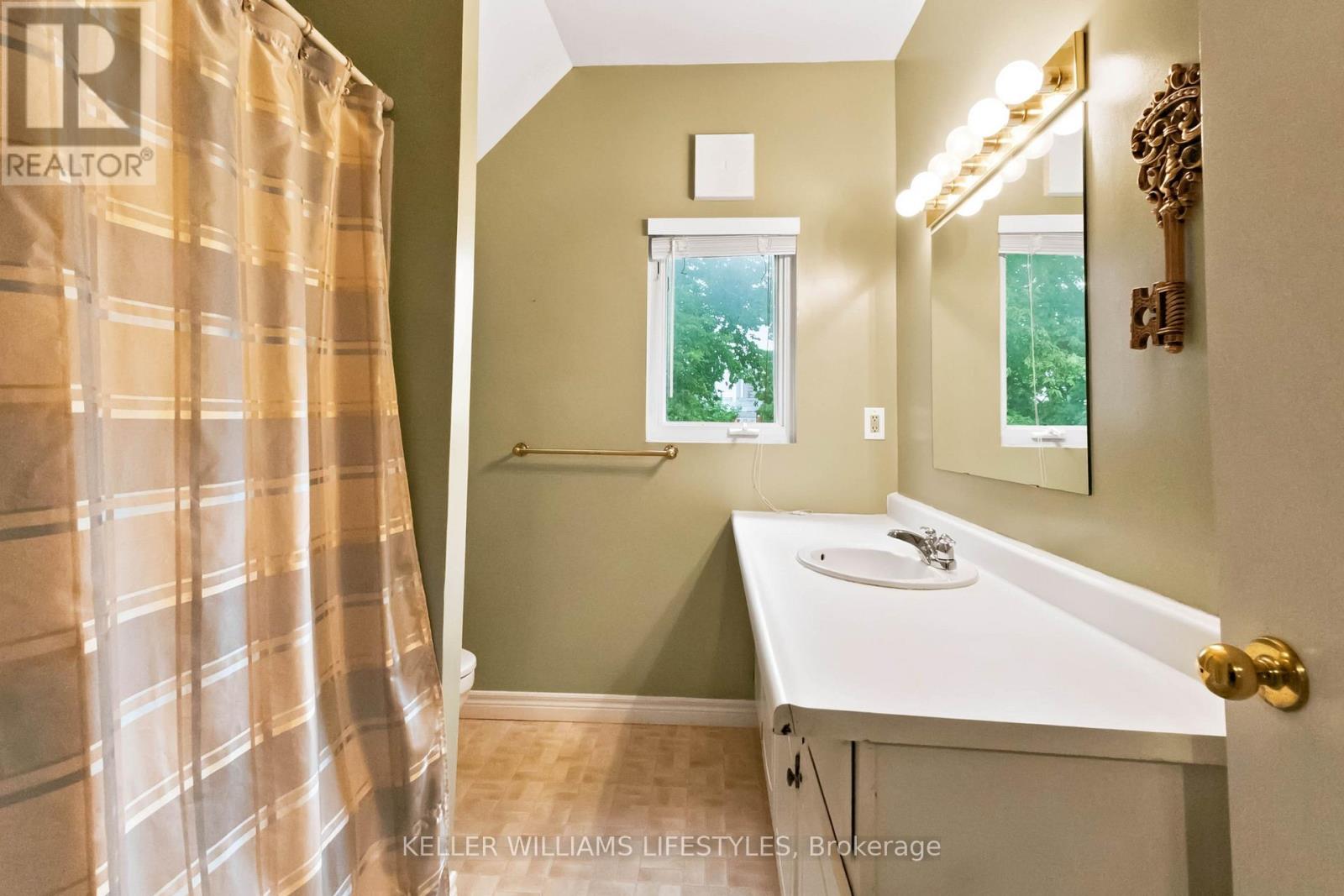 372 Simcoe Street, London East, Ontario  N6B 1J7 - Photo 35 - X13656874