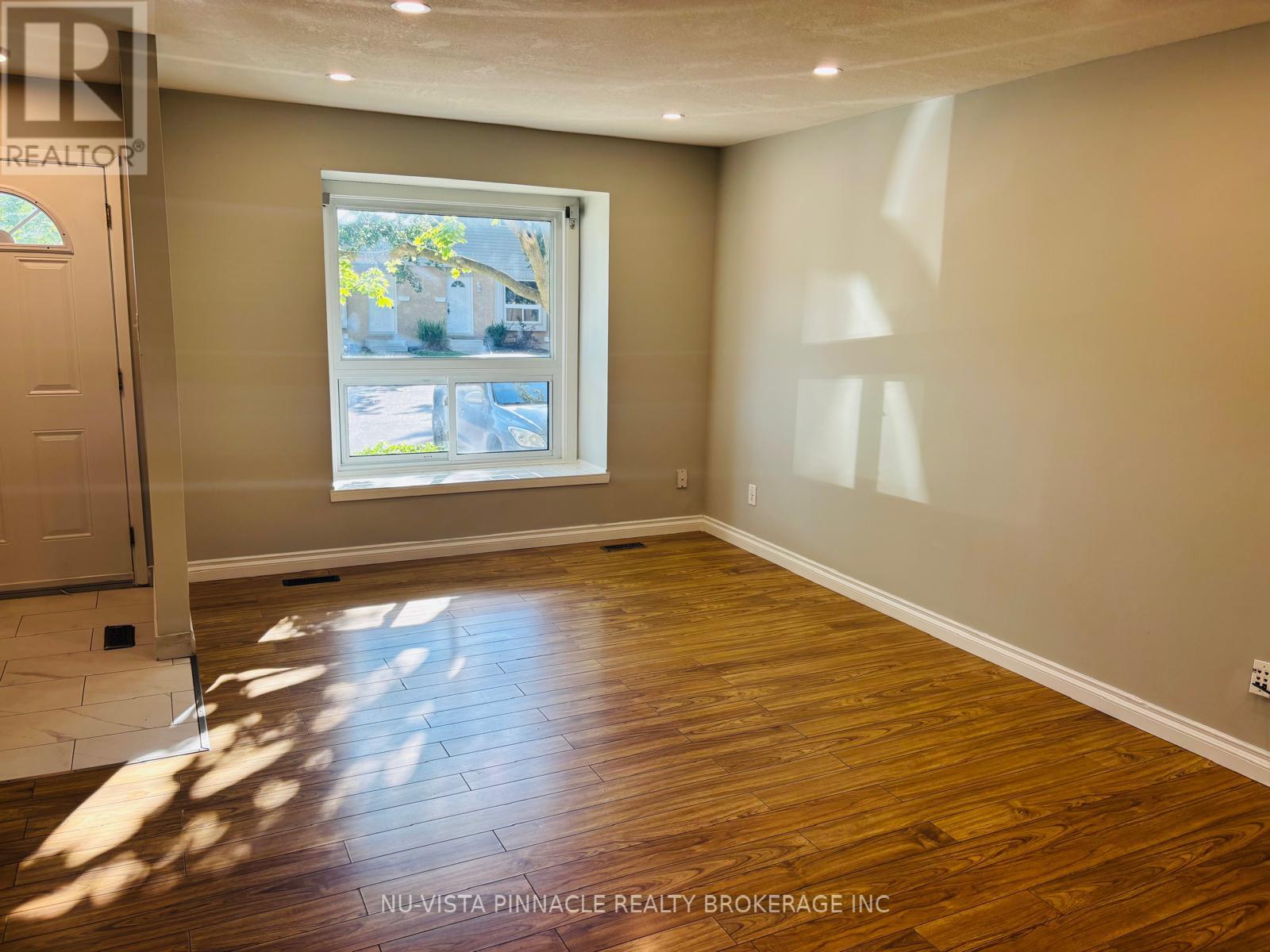 39 - 577 Third Street, London East, Ontario  N5V 4B9 - Photo 2 - X13656898