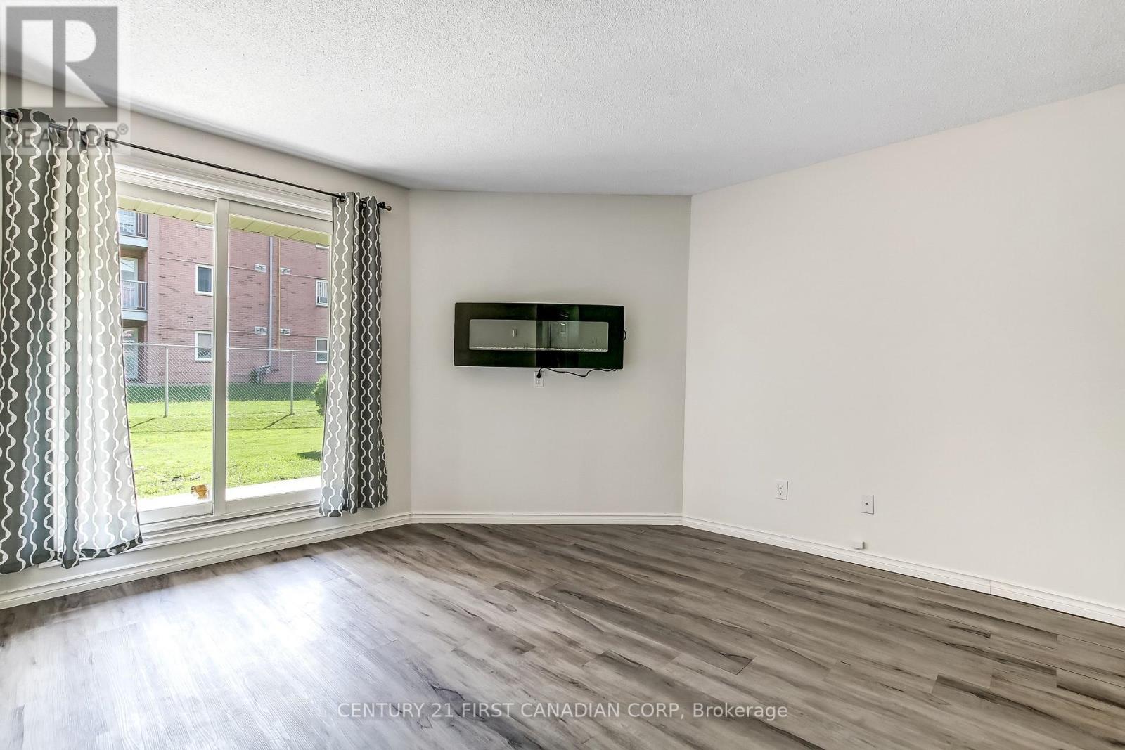 6 - 140 Conway Drive, London South, Ontario  N6E 3N2 - Photo 7 - X13656904