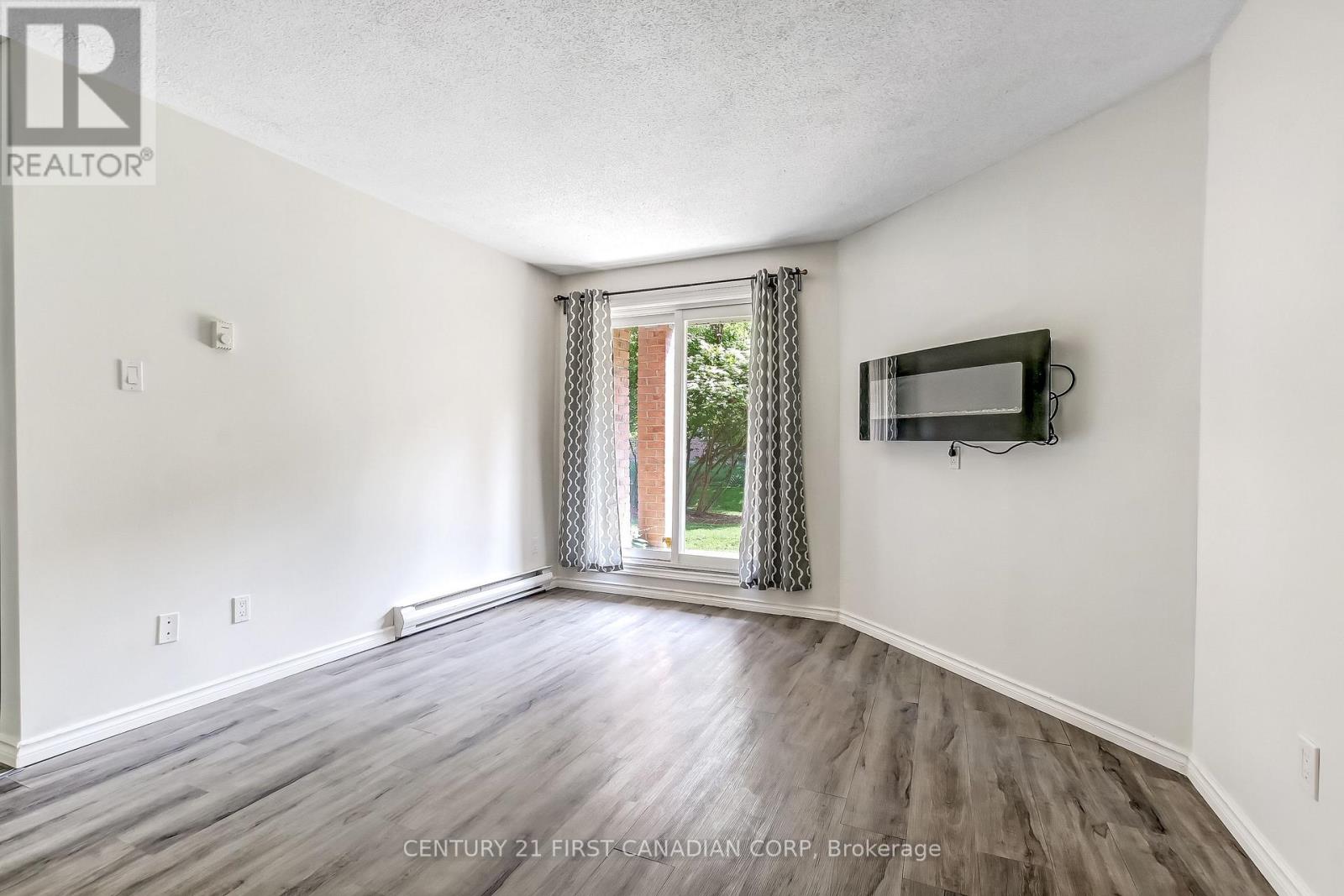 6 - 140 Conway Drive, London South, Ontario  N6E 3N2 - Photo 8 - X13656904
