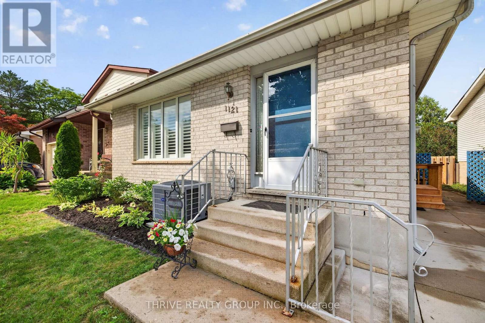 1121 Gatewood Road, London East, Ontario  N5Y 4Z3 - Photo 4 - X13656962