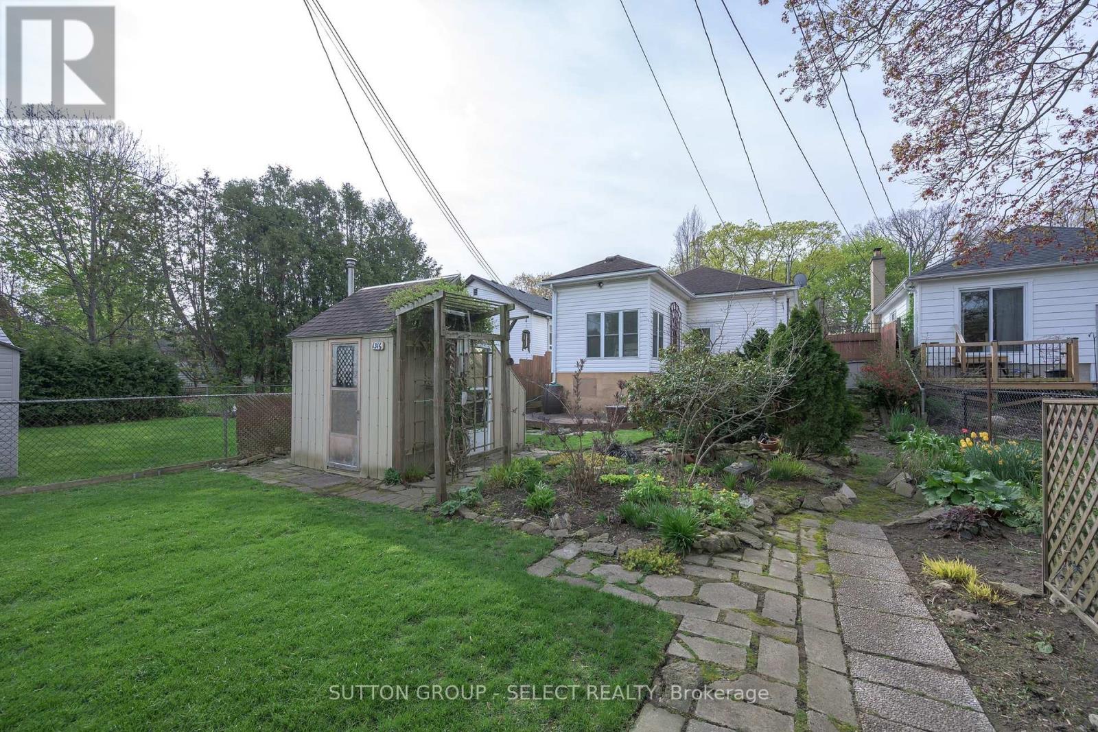 1316 Langmuir Avenue, London East, Ontario  N5W 2G6 - Photo 40 - X13656966
