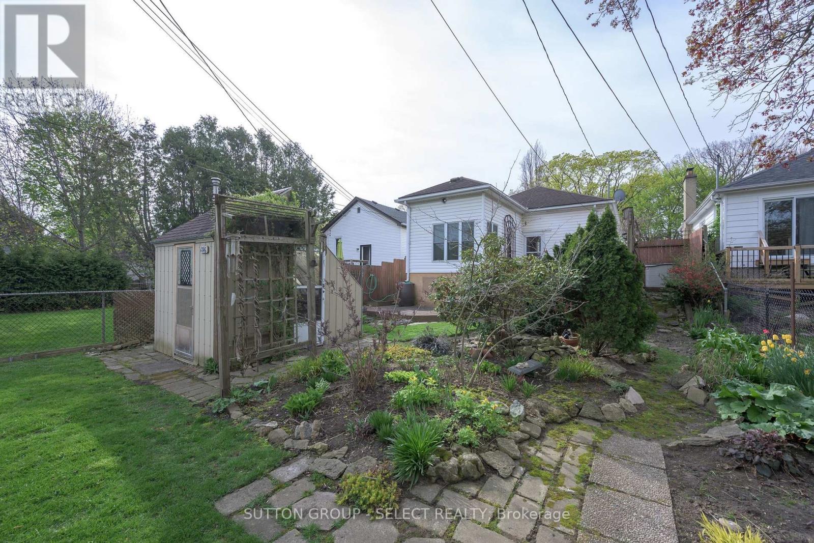 1316 Langmuir Avenue, London East, Ontario  N5W 2G6 - Photo 42 - X13656966