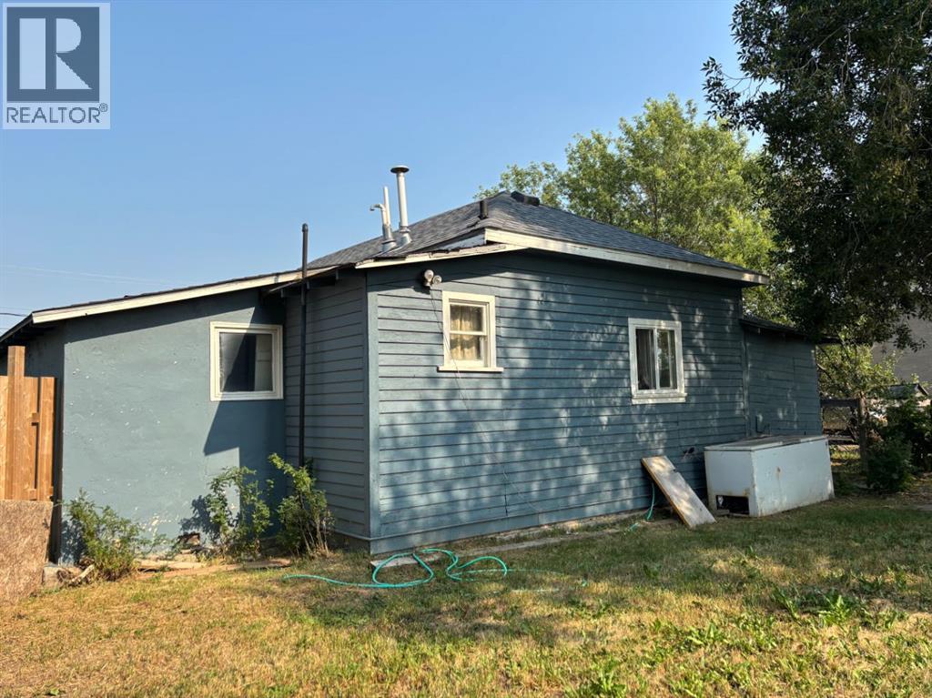 256 N 1 Street W, Magrath, Alberta  T0K 1J0 - Photo 27 - A2332976