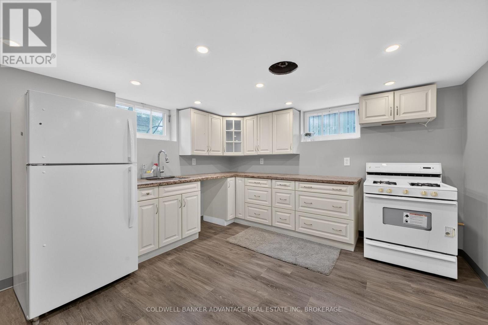 36 Third Street, Welland, Ontario L3B 4W4 - Photo 10 - X13656822