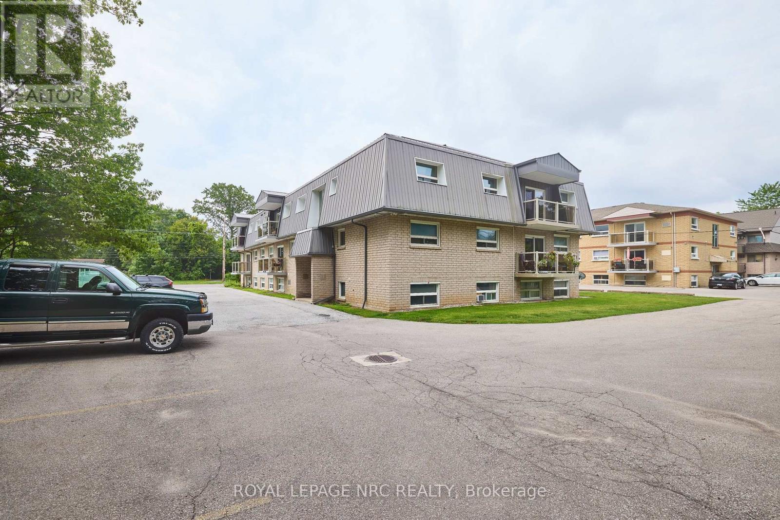 15 - 90 Woodlawn Road, Welland, Ontario  L3C 3J5 - Photo 23 - X13656918