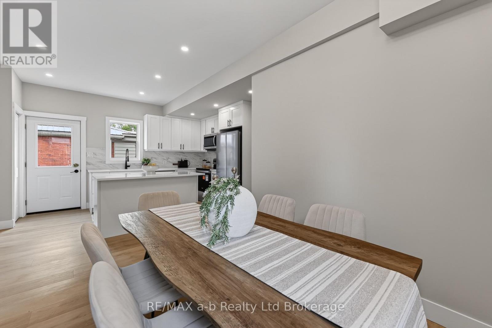 91 Winniett Street, Woodstock, Ontario N4S 5Z6 - Photo 16 - X13656936