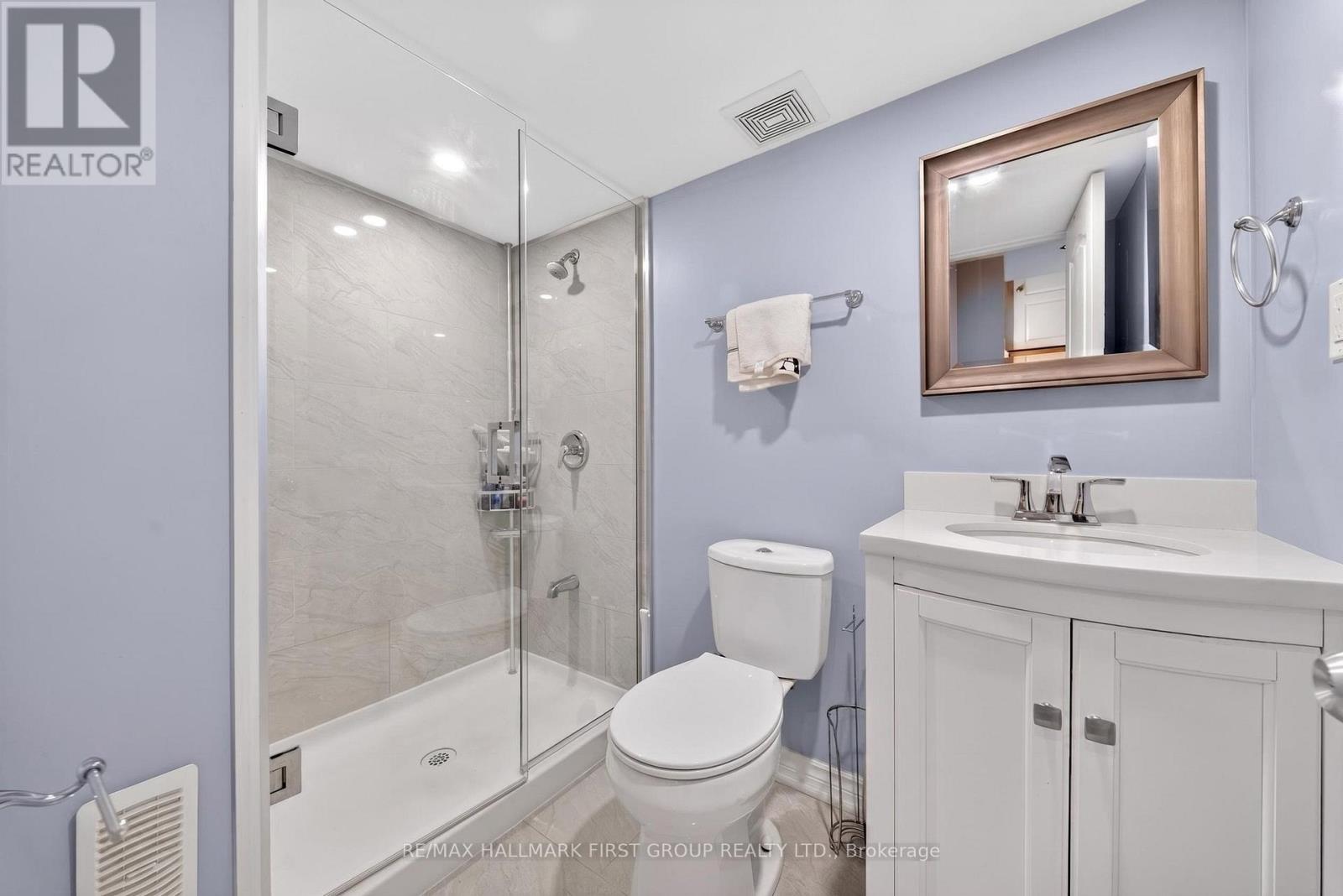 121 Blackwell Crescent, Oshawa, Ontario  L1L 0C1 - Photo 39 - E13213472
